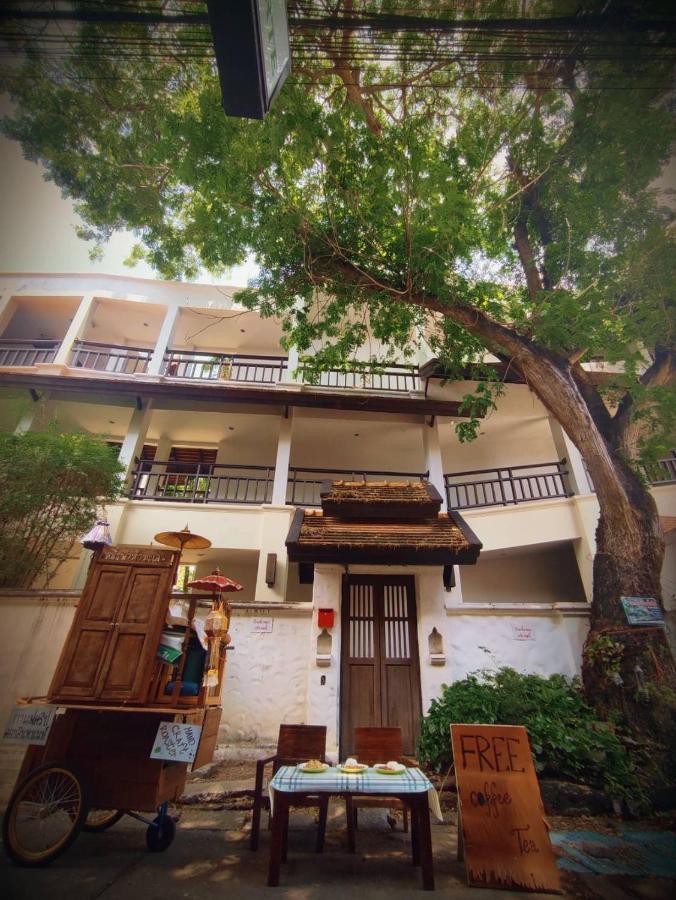 La Maison Verte Hostel Chiang Mai Luaran gambar