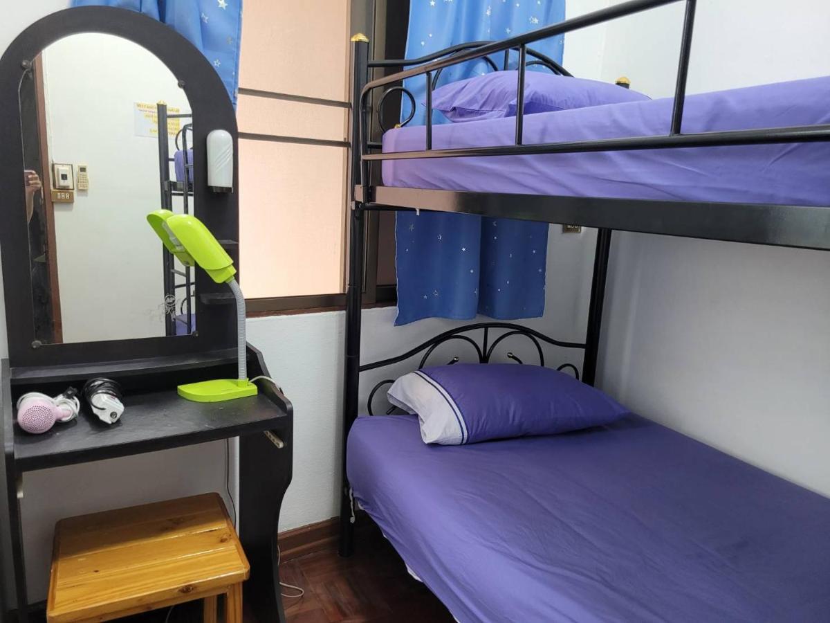 La Maison Verte Hostel Chiang Mai Luaran gambar